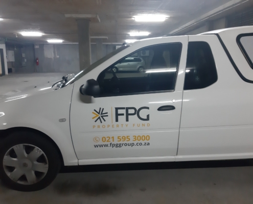 Cut Vinyl Vehicle Graphics FPG NP200 Bakkie